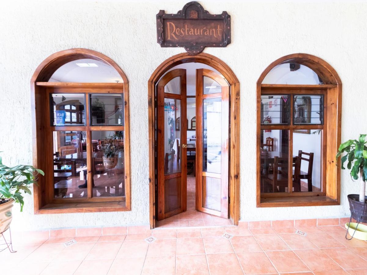 Hotel Villa Real II Сан-Кристобаль-де-Ла-Касас Экстерьер фото